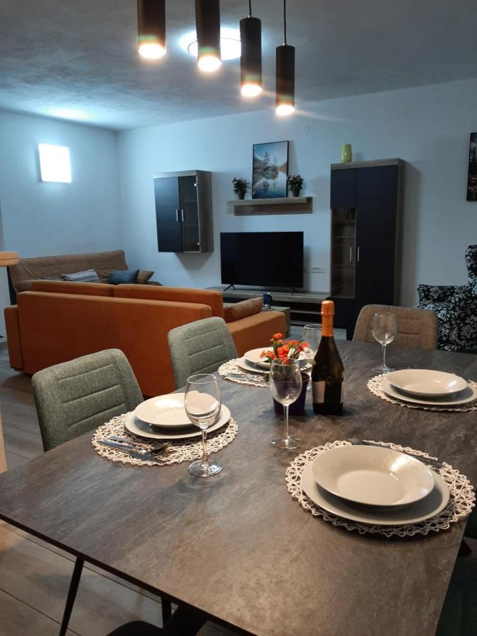 Apartma Kanal Buitenkant foto