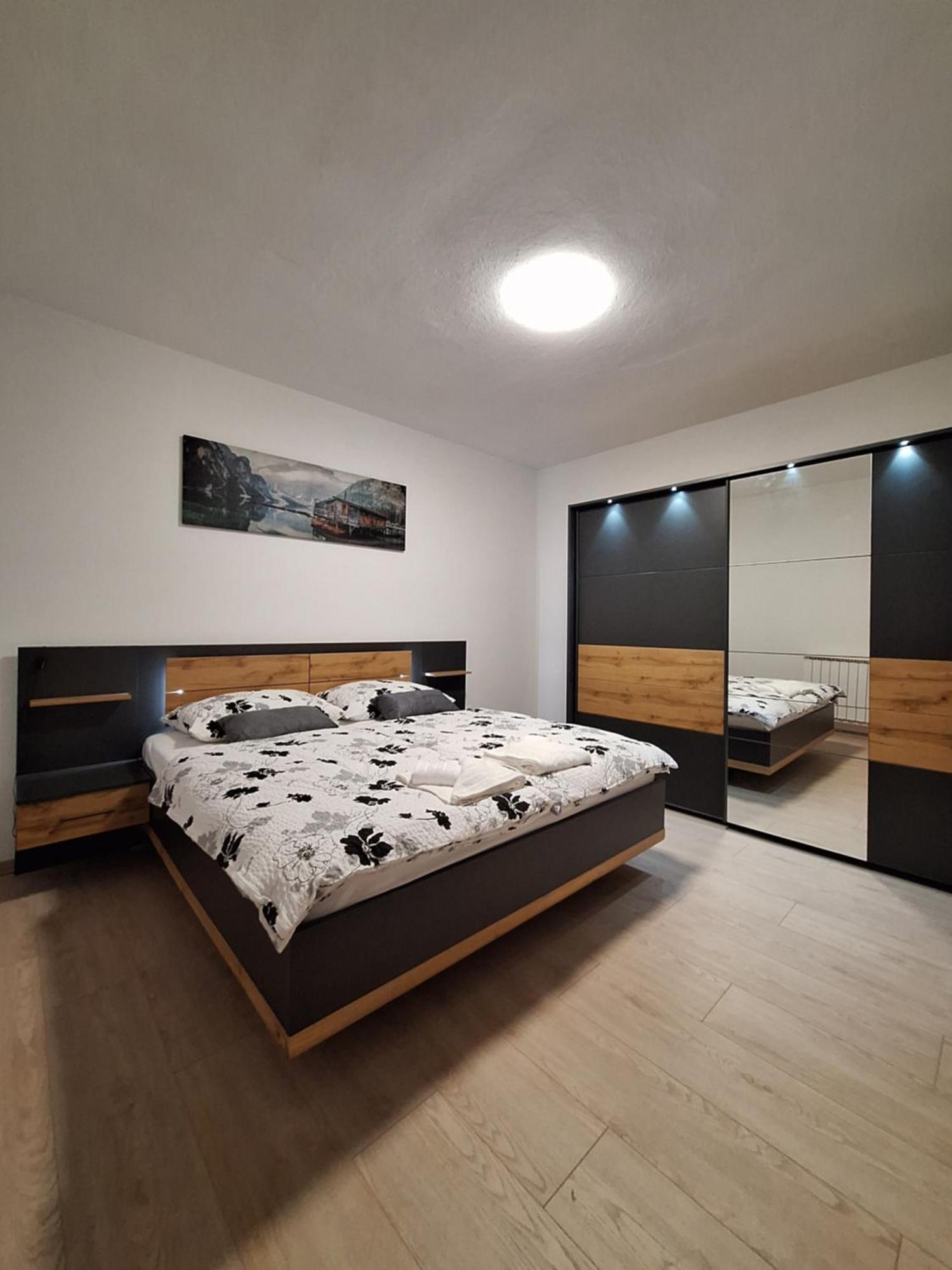 Apartma Kanal Buitenkant foto
